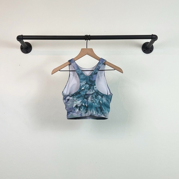 NEW Athleta Conscious Crop Racerback Tie Dye Printed Sports Bra Tank - Picture 6 of 7